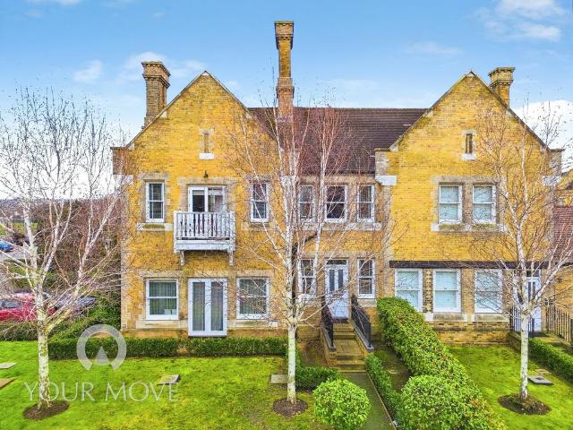 House for sale in Stone, Monks Orchard
