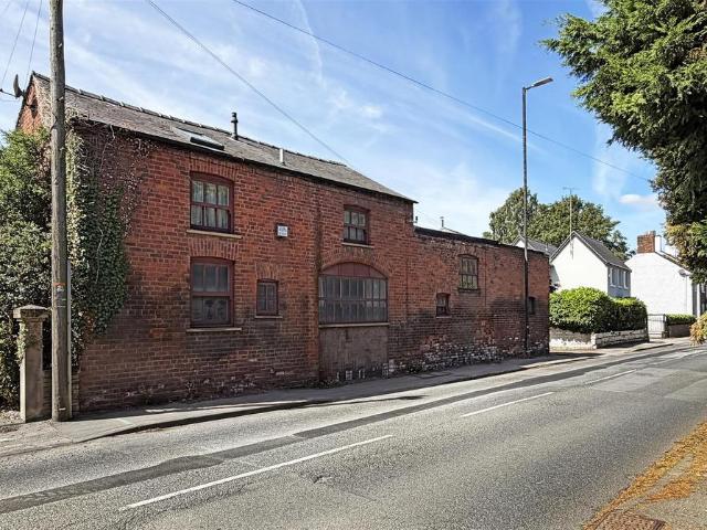House for sale in Trafford Park, Greater Manchester
