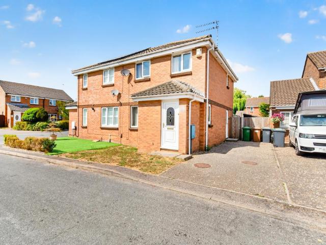 House for sale in Stokesby, Norfolk