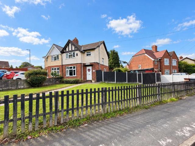 House for sale in Bloxwich, West Midlands