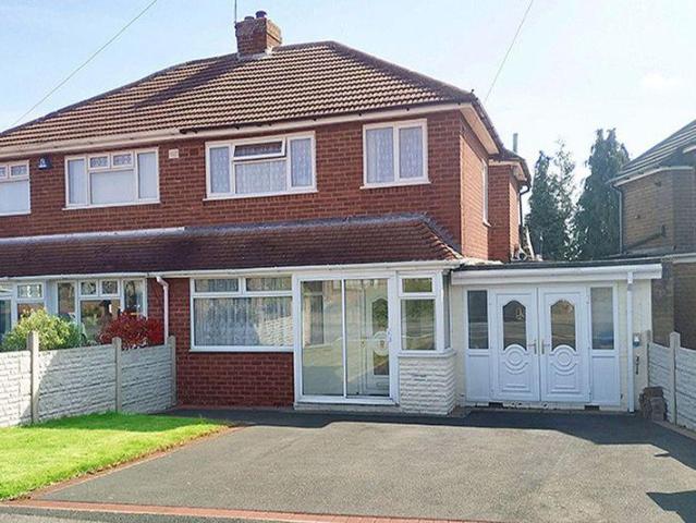House for sale in Brownhills West, West Midlands