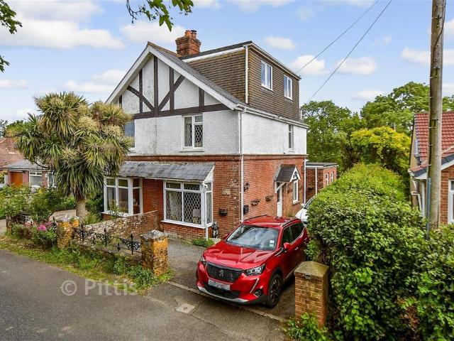House for sale in Porchfield, Isle Of Wight