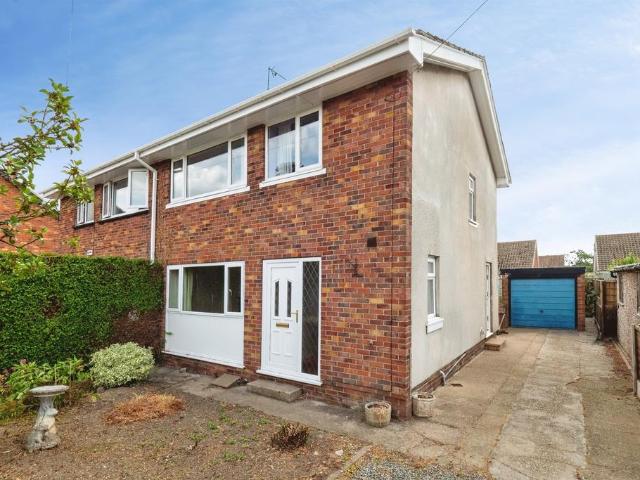 House for sale in Beeford