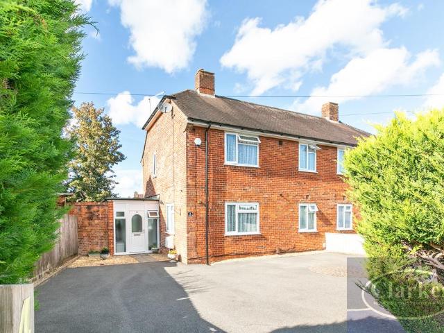 House for sale in Kinson, Bournemouth