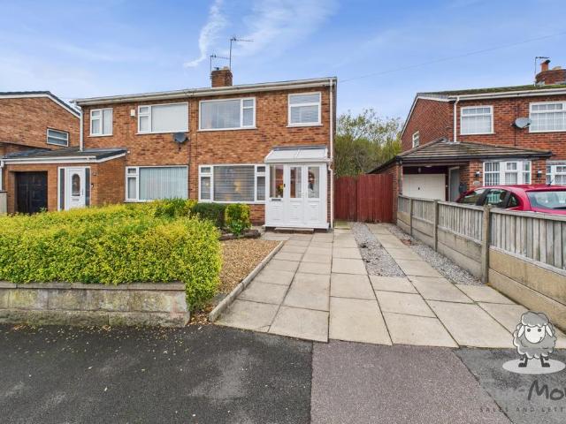 House for sale in St. Helens, St Helens