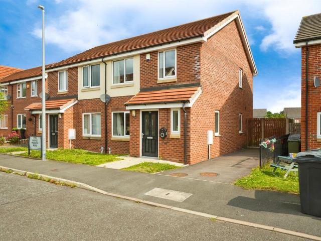 House for sale in Woodchurch, Upton