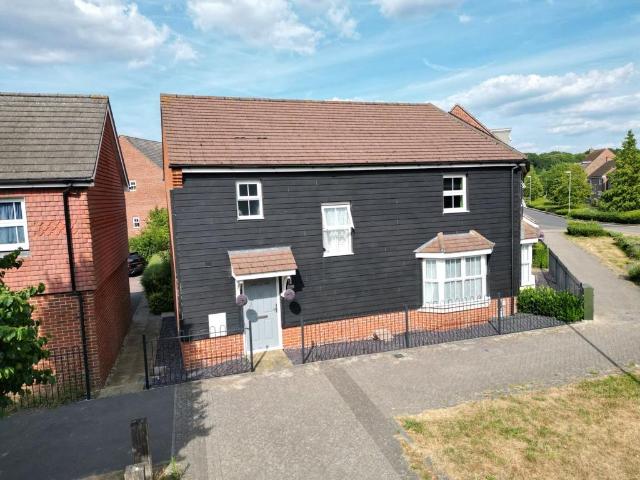 House for sale in Bracknell