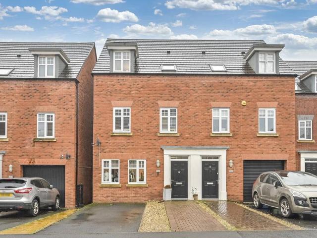 House for sale in Hopton and Coton, Baswich