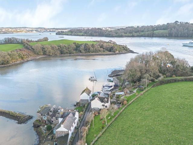 House for sale in Antony Passage, Saltash