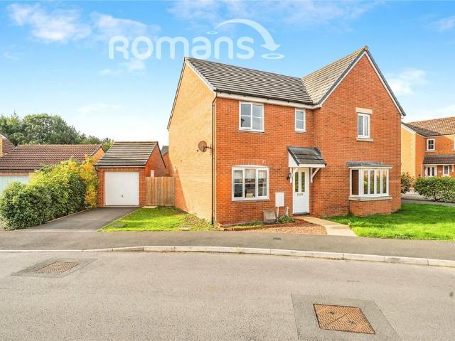 House for sale in Ridgeway Farm, Purton