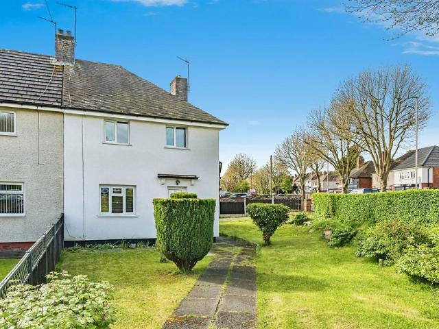 House for sale in Woodsetton, Coseley