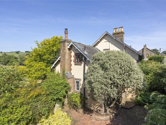 House for sale in Nepcote, Clapham