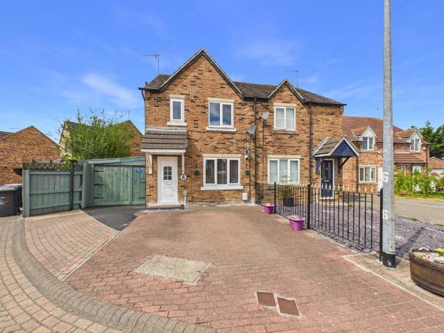 House for sale in Kingswood, Hull