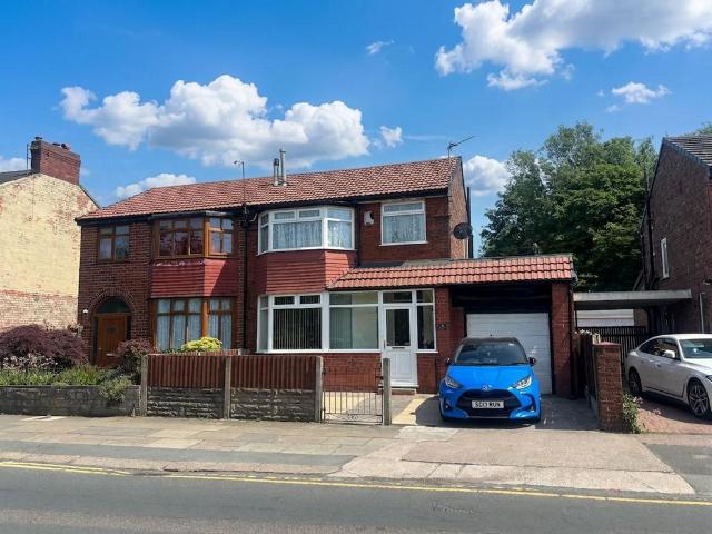 House for sale in Salford, Greater Manchester