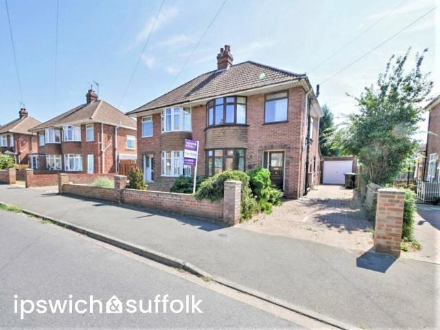 House for sale in Castle Hill, Key Street