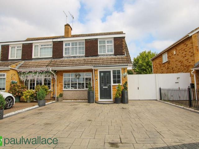 House for sale in Broxbourne, Hertfordshire