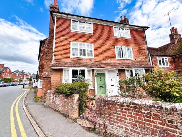 House for sale in Tenterden, Ashford