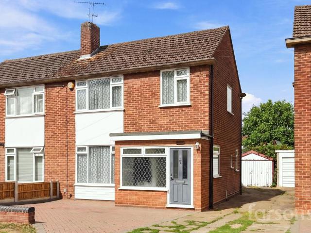 House for sale in Hutton, Navestock Side