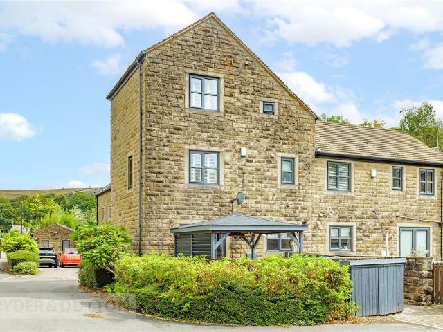 House for sale in New Delph, Pendock