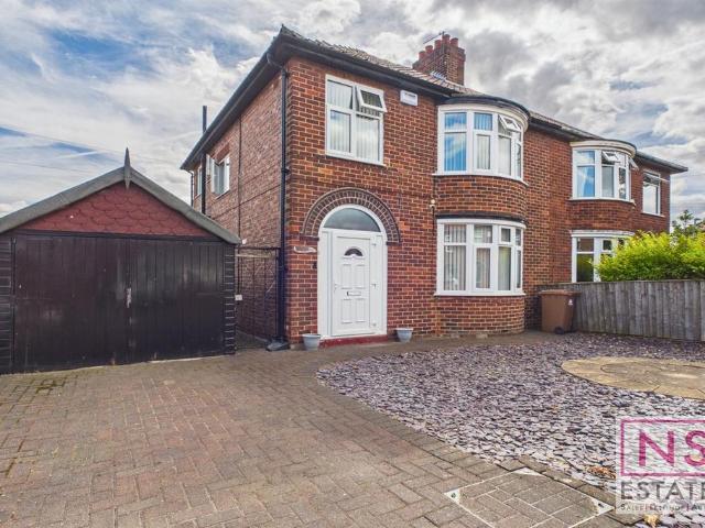 House for sale in Acklam, Normanby