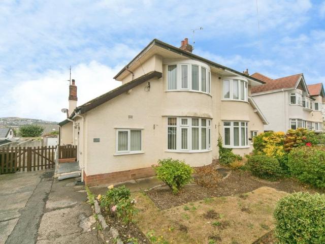 House for sale in Rhos-on-sea, Wales