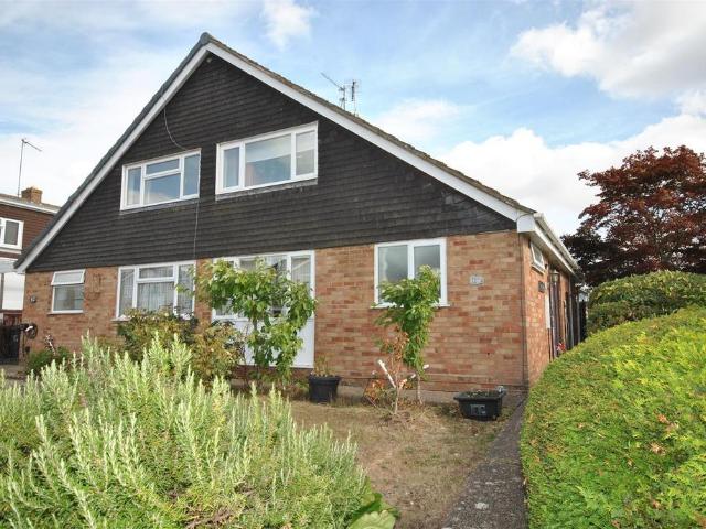 House for sale in Boughton Green, Boughton