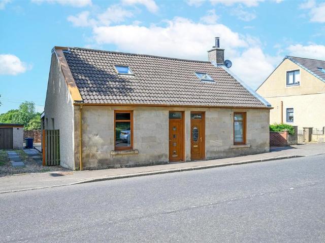 House for sale in Newmains, Scotland
