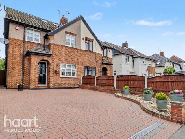 House for sale in Harold Wood, Greater London
