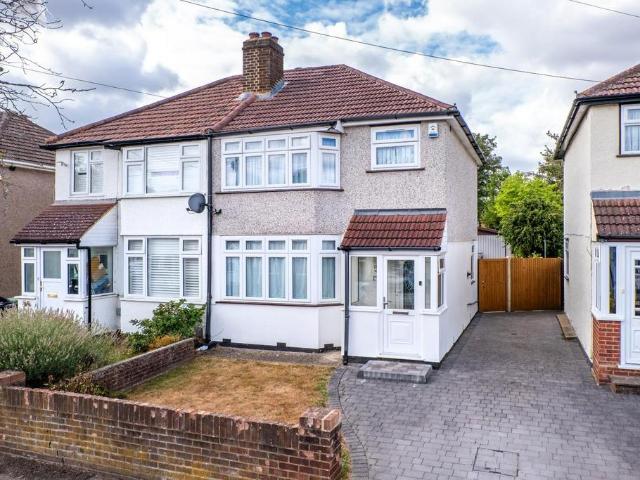 House for sale in Blackfen, Greater London