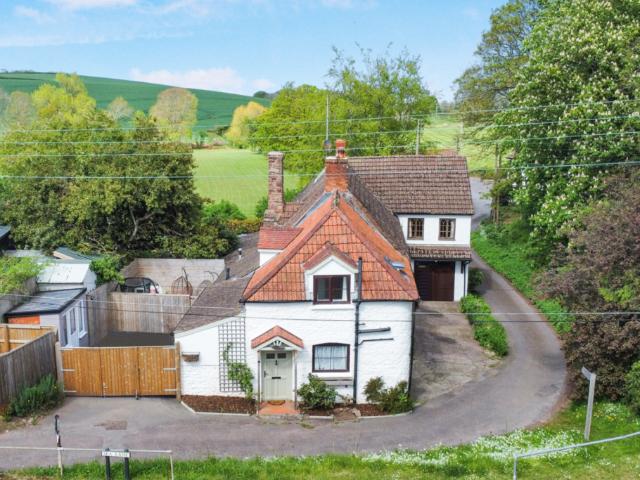 House for sale in Carhampton, Somerset