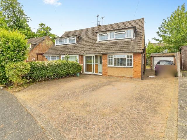 House for sale in Sundon Park, Luton