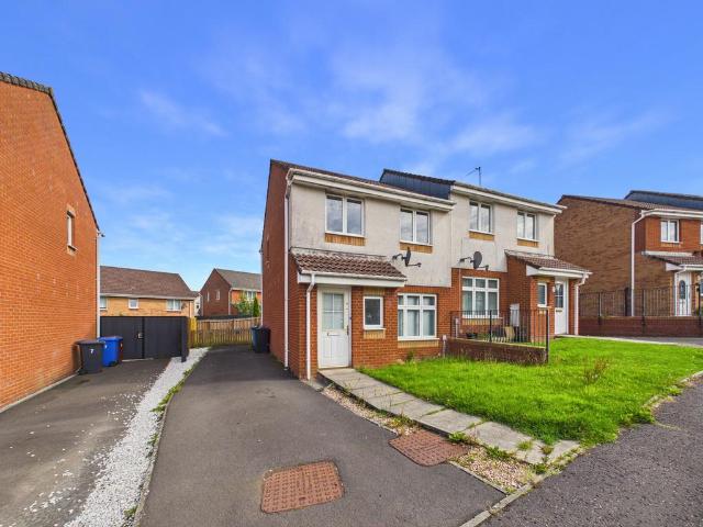 House for sale in Blackwood, Scotland