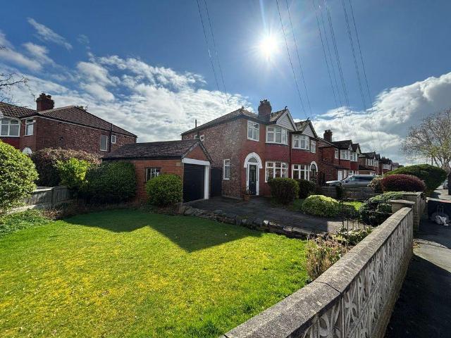 House for sale in Timperley, Trafford Park