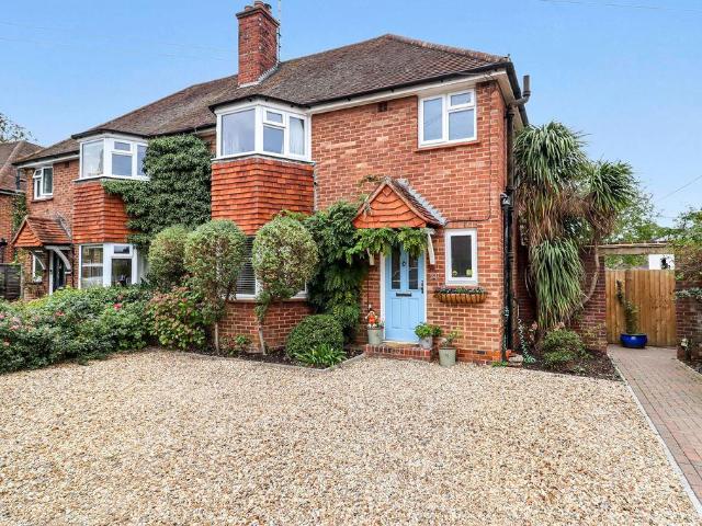 House for sale in Windlesham, Surrey Heath