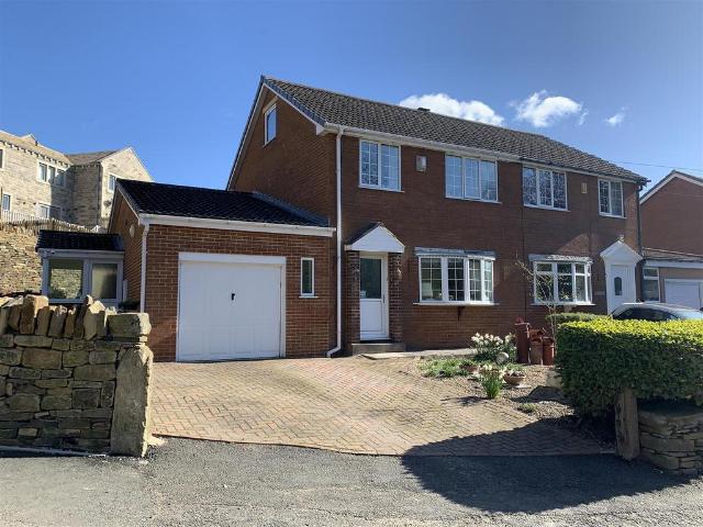 House for sale in Holme Valley, Netherthong