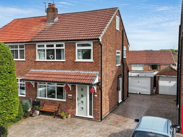 House for sale in Irlam, Salford
