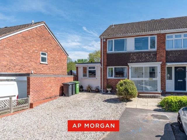 House for sale in Redditch, Worcestershire