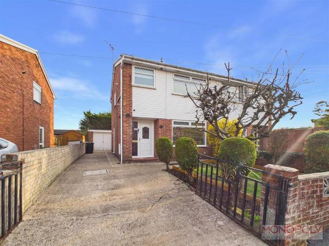 House for sale in Little Mountain, Wales
