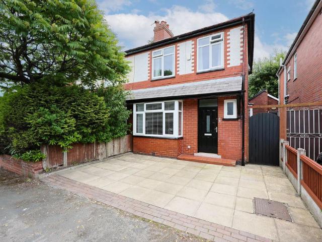 House for sale in Well Court, Wigan