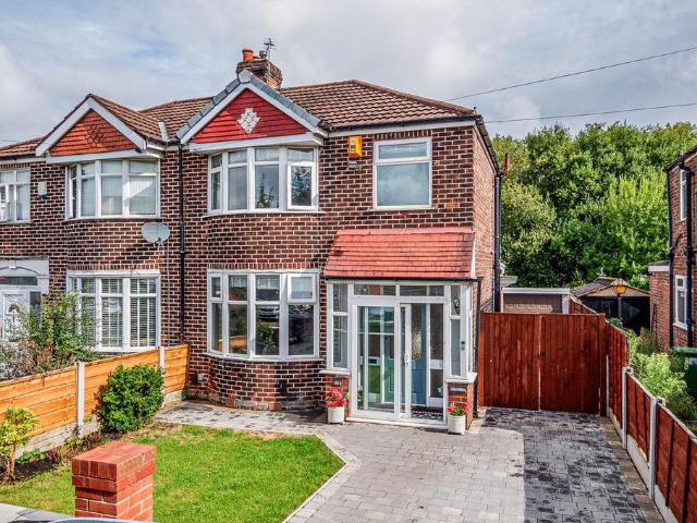 House for sale in Mosley, Trafford Park