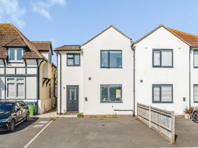 House for sale in Seaford, Iford