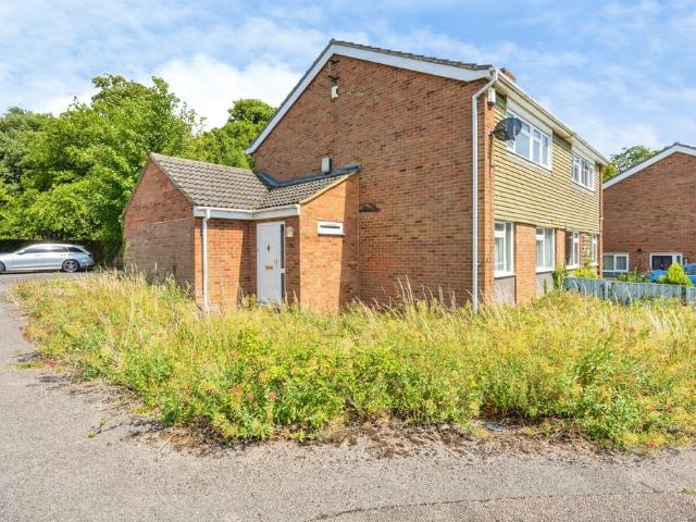 House for sale in Harpur, Bedford