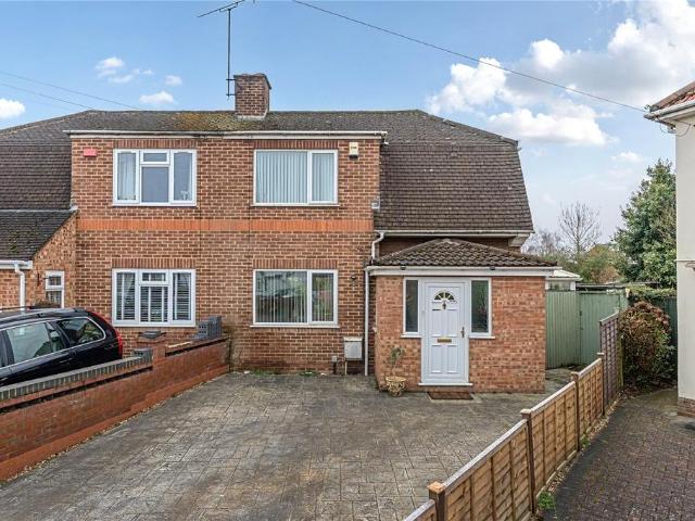 House for sale in Whitley Wood, Reading