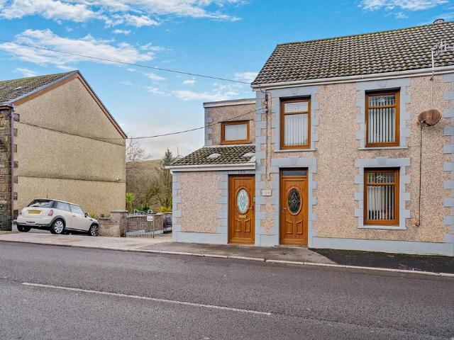 House for sale in Gwaun-cae-gurwen, Wales