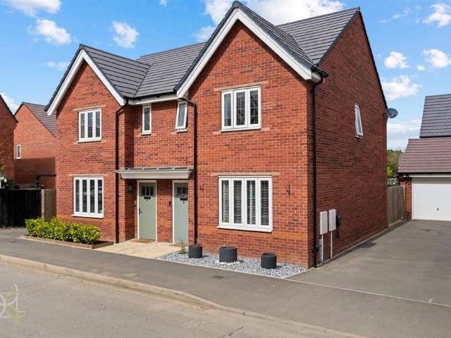 House for sale in Hampton, Wychavon