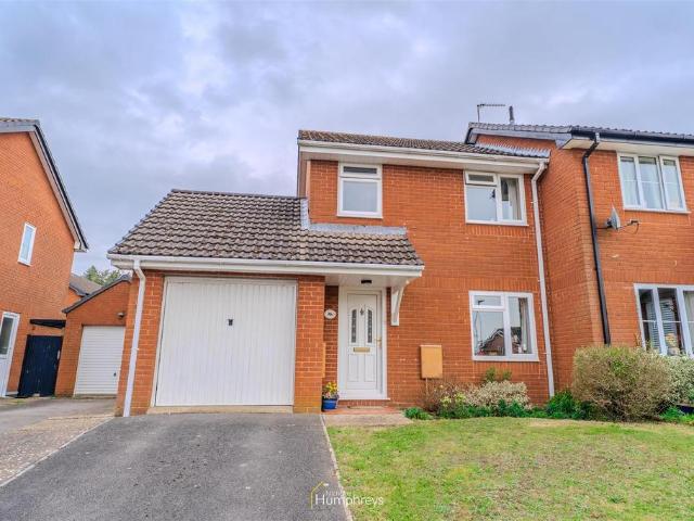 House for sale in Canford Bottom, Colehill