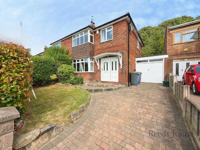 House for sale in Baddeley Edge, Stoke-on-Trent