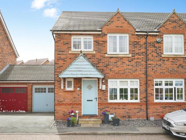 House for sale in Egginton, East Midlands