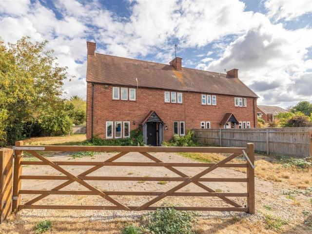 House for sale in Fifield, Bray