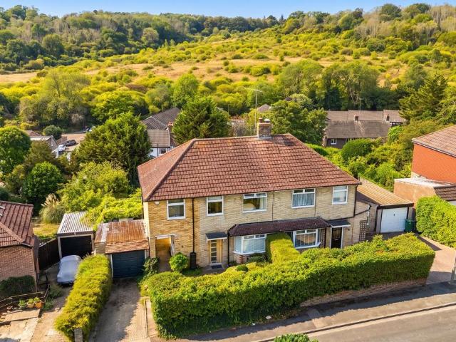 House for sale in Woodmansterne, Reigate and Banstead
